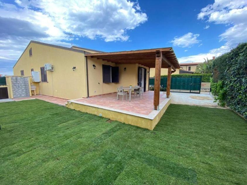 Villa Indipendente Le Coccinelle Beach Mare Piscina A 250 Mt Dal Mare Con Servizio Di Piscina A 400 Mt 12 K Da Cefalu กัมโปเฟลิเช ดิ โรชเชลลา ภายนอก รูปภาพ